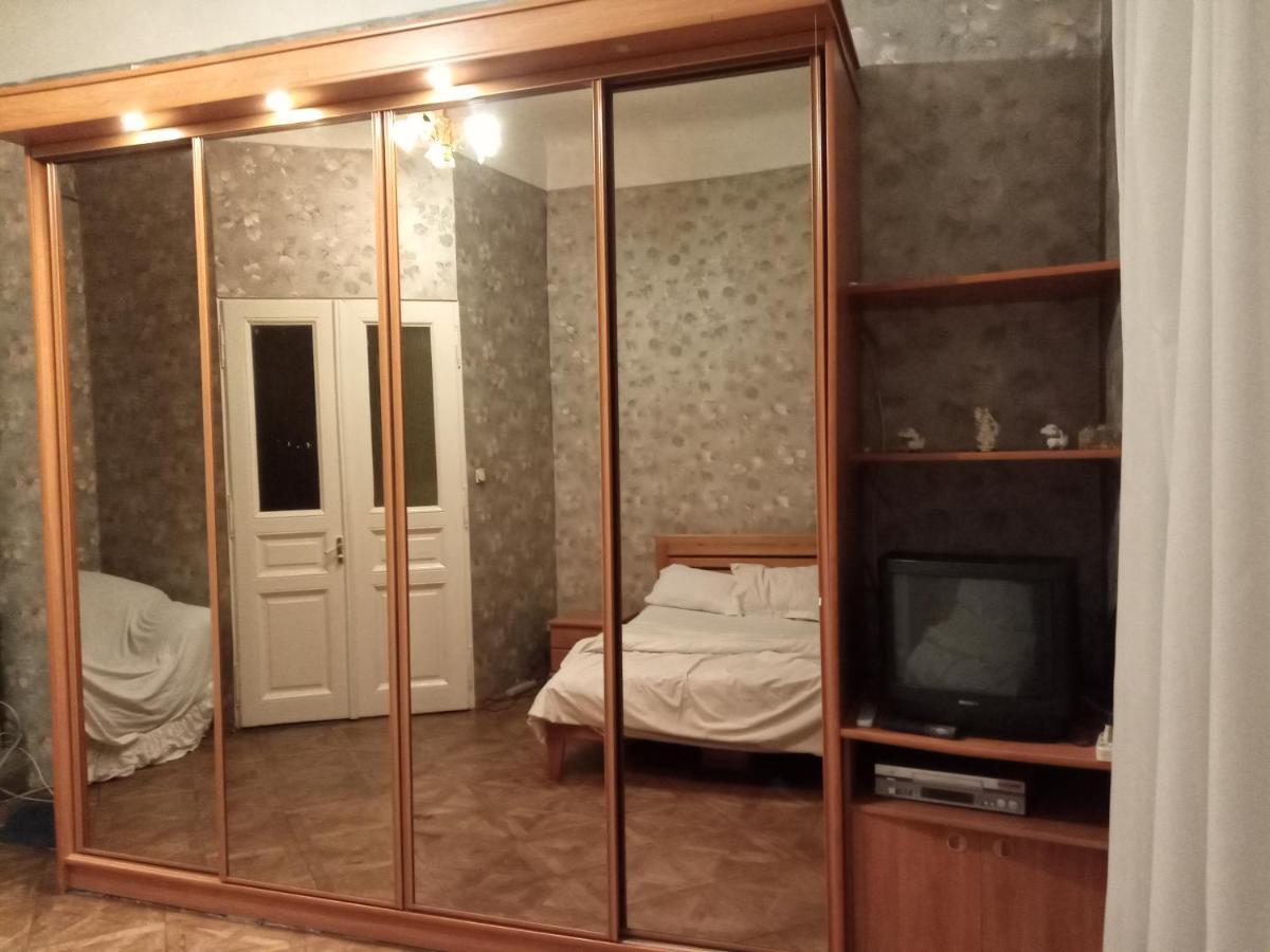 Lviv Of Open Hearts Apartment Exterior photo